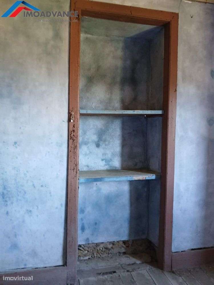 Casa para Recuperar com Terreno e Lagar em Lorvão, Penacova, Coimbra-23