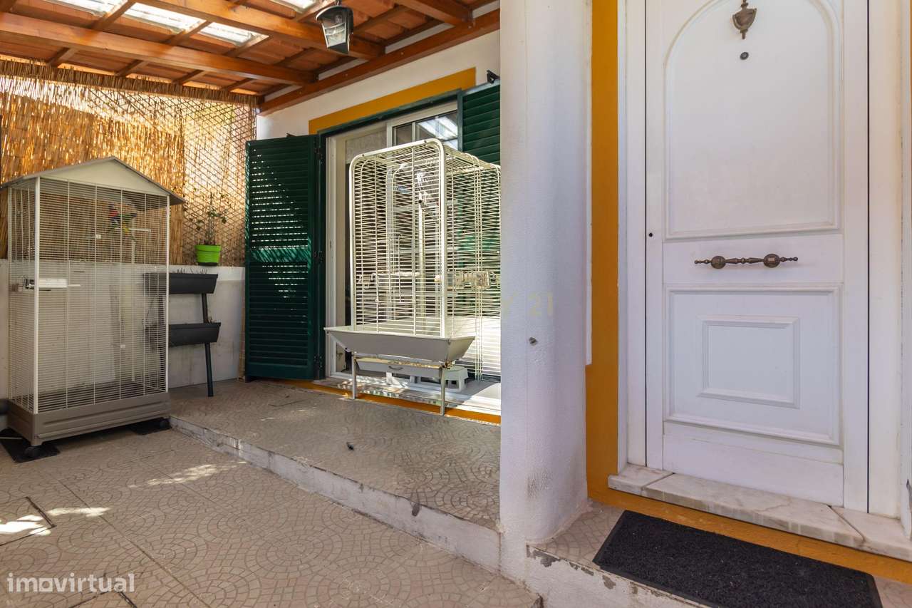 Moradia T3 na Quinta do Conde - Grande imagem: 4/41