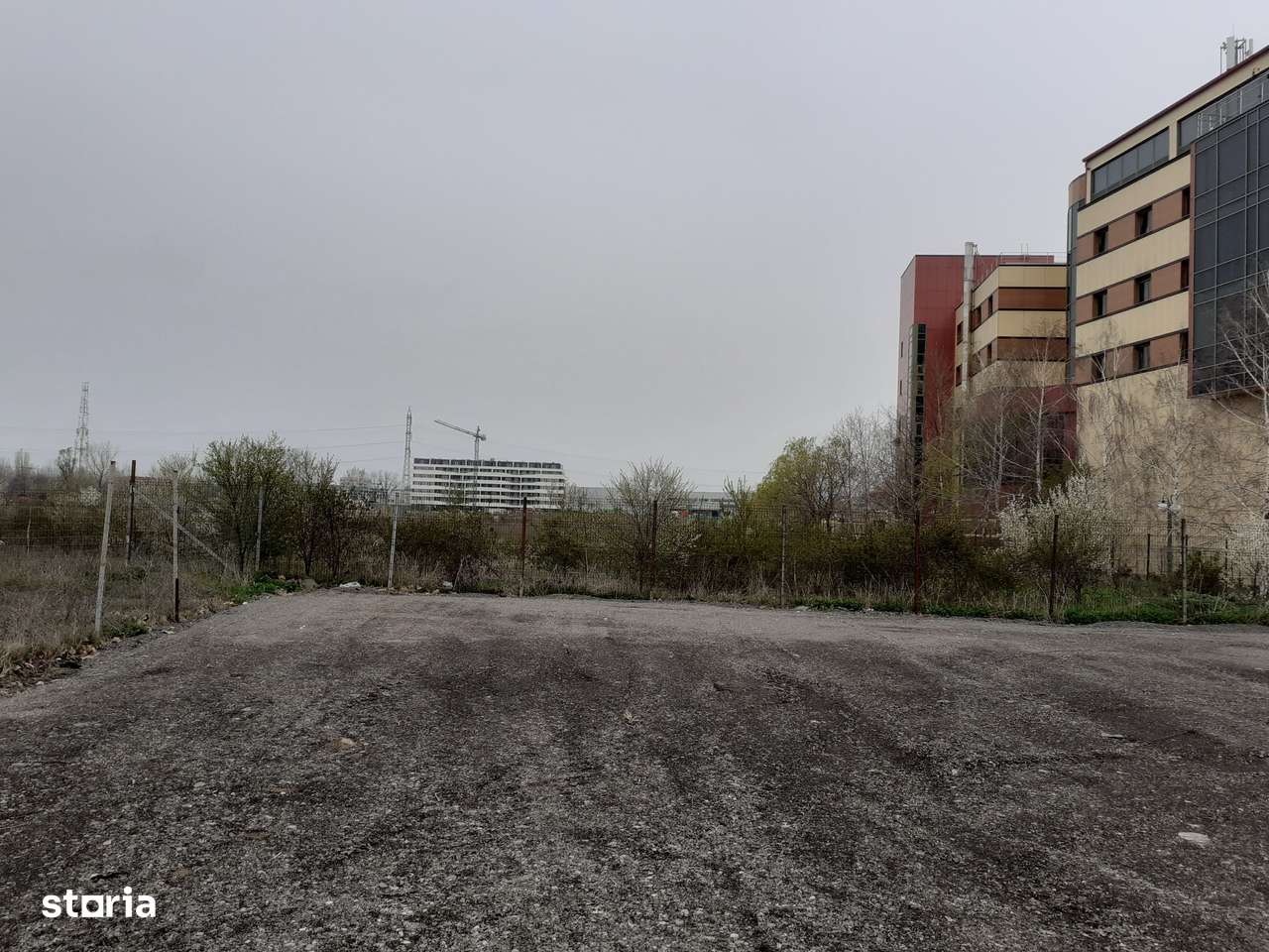 Teren intravilan 13800 mp, dubla deschidere de 65ml, bd. Pallady - Imagine principală: 5/9