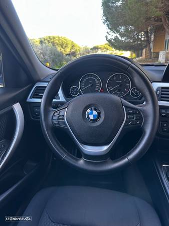 BMW 316 d Touring - 17