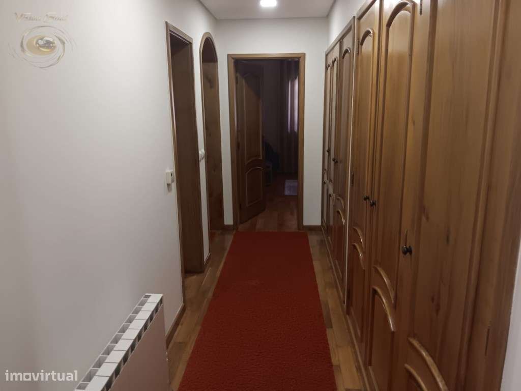 Moradia T3+1 com recheio.-34