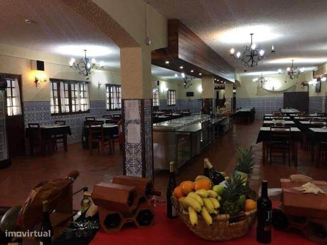 Espaço Multiusos Localizado na Ericeira-21