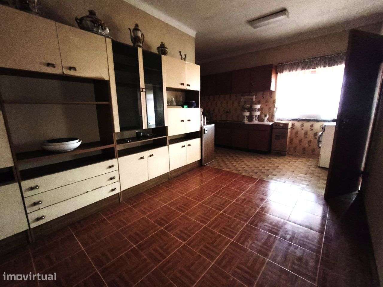 Moradia duplex em Valado dos Frades – excelente para investimento-8