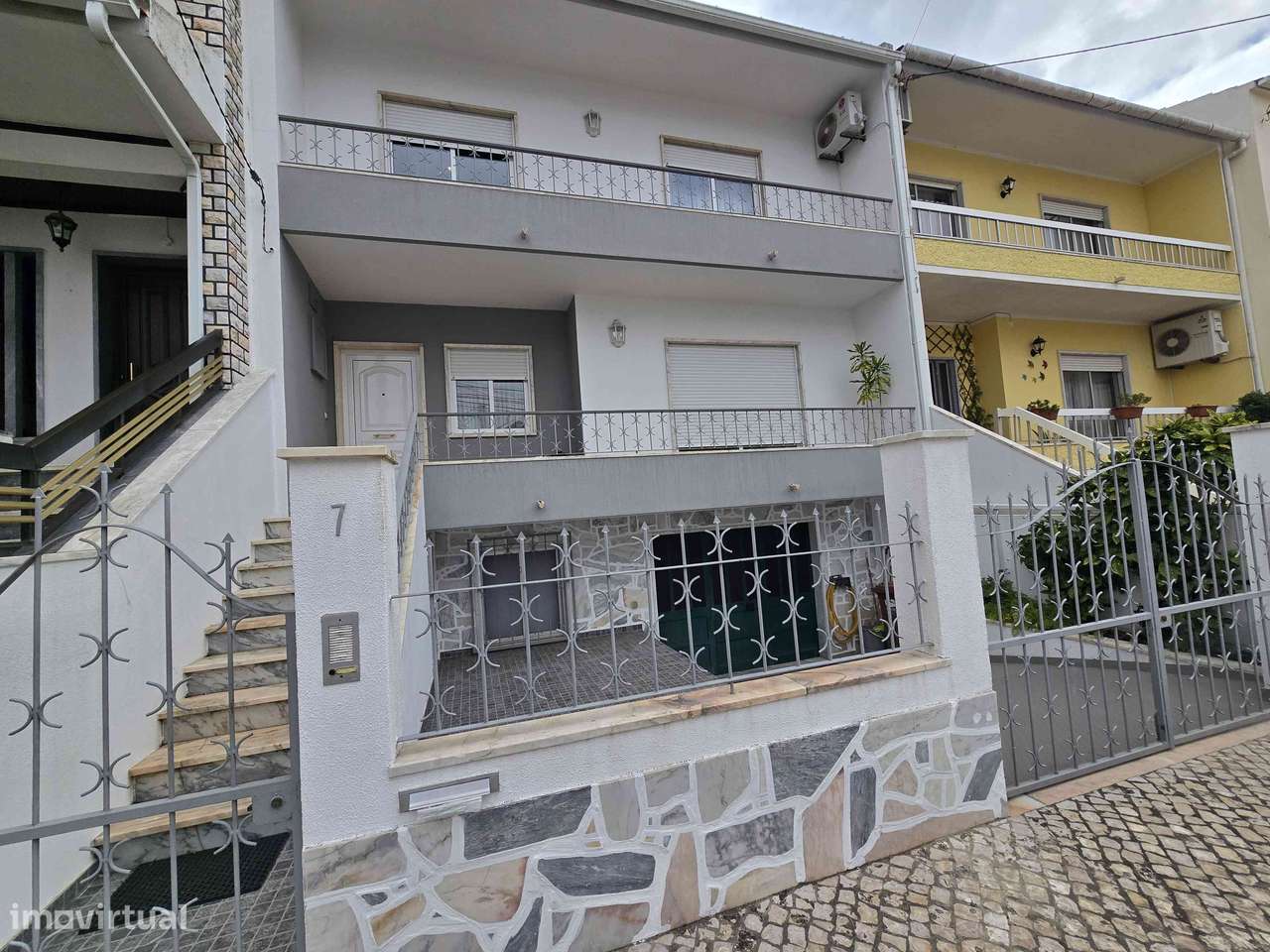 moradia T4 com pronta a escriturar e habitar valor negociavel-20