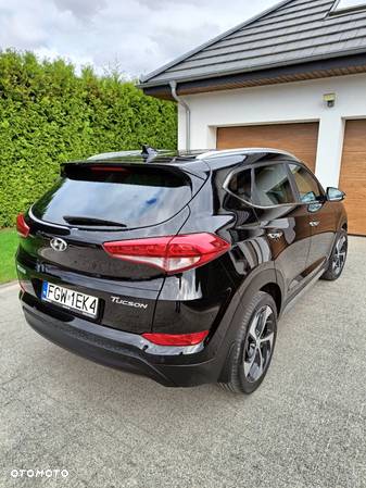 Hyundai Tucson 1.7 CRDI BlueDrive Style 2WD DCT - 4