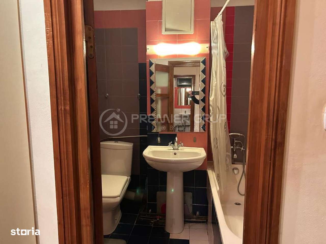 Etaj intermediar! Apartament 3 camere 79mp 2 băi, Nicolina, CT-9