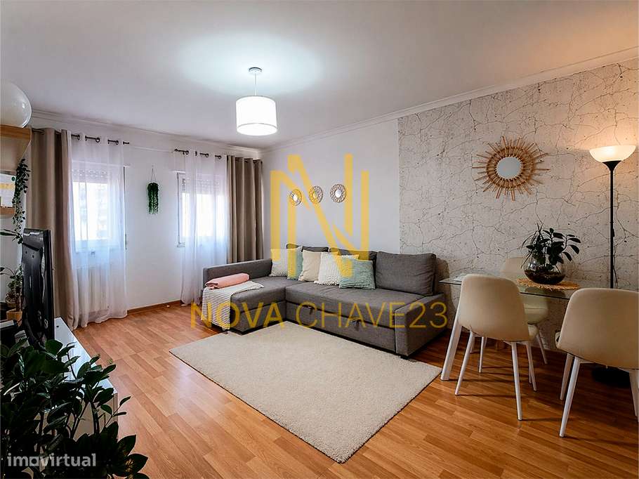 Apartamento T2 Remodelado Agualva-Cacém | 3.º Andar com Elevador-5