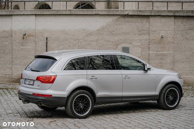 Audi Q7 3.0 TDI DPF Quattro Tiptronic - 9