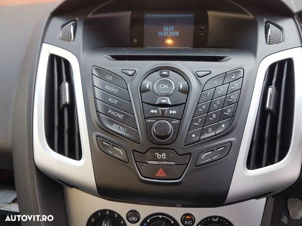 Interfata Media Unitate Radio CD Player cu Magazie CD - uri Ford Focus 3 2010-2018 - 2