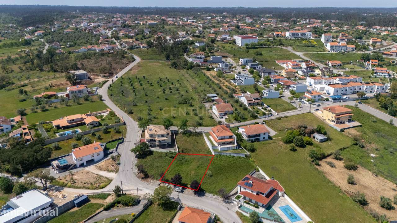 Terreno Urbano com 587 m² para Construção em Pombal – Zona em Crescime-22