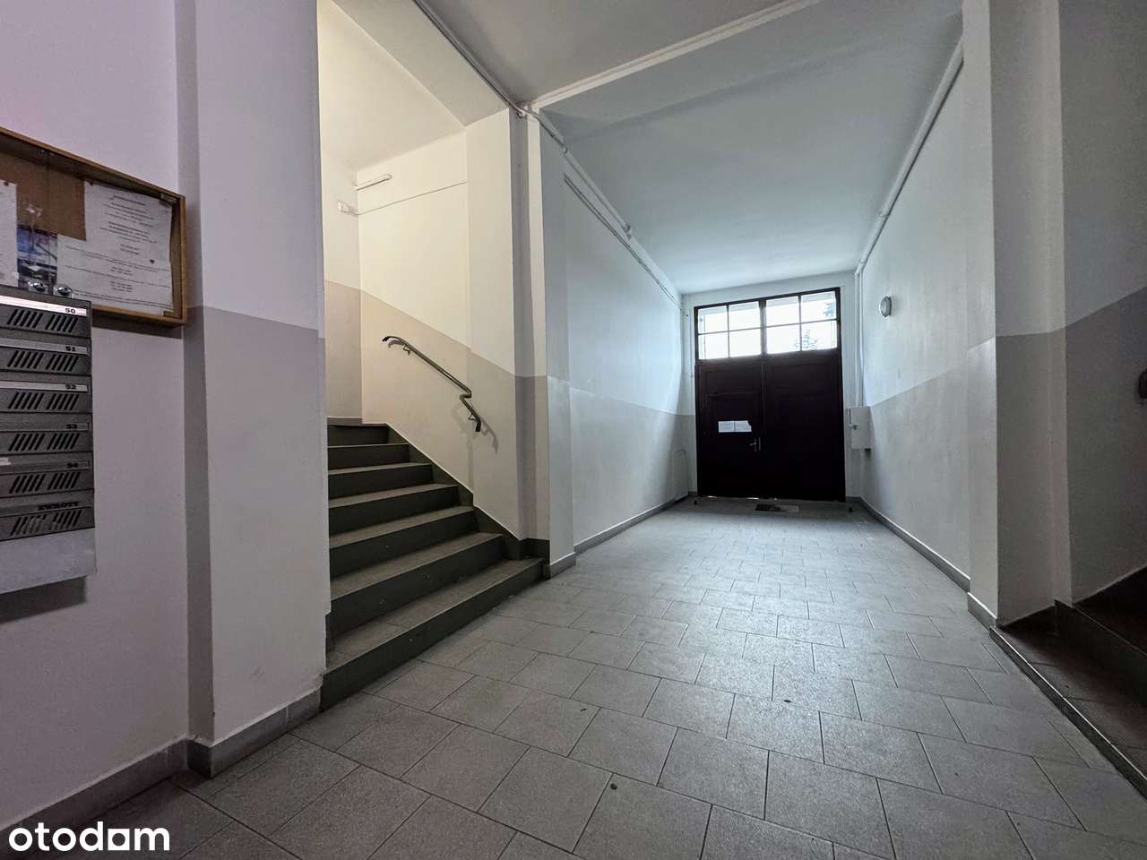 Topowa lokalizacja, wyremontowany budynek, 3 niezależne pokoje-2