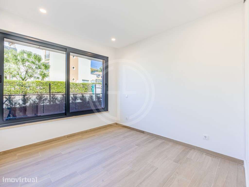 Apartamento T3 novo em condomínio com piscina, no centro de Vilamou...-9