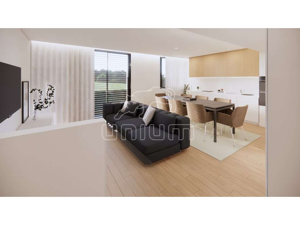 Apartamento T2+1 Duplex na Meadela-0