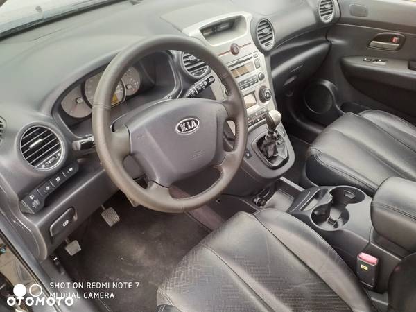 Kia Carens 2.0 CRDi Freedom 7os - 34