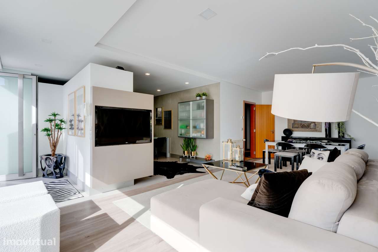 Elegância e Privacidade na Moradia dos Seus Sonhos-7