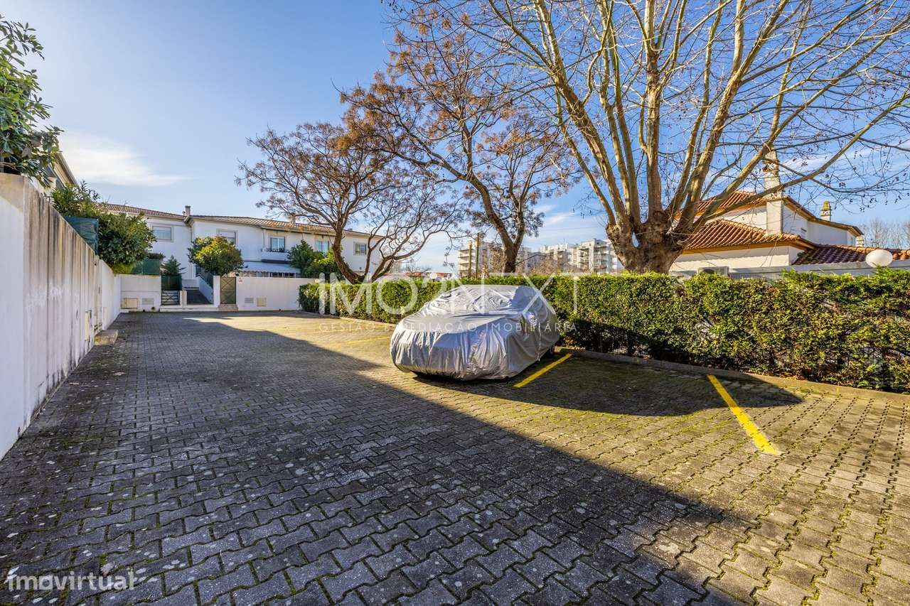 MORADIA T3 GEMINADA || CENTRO DA MARINHA GRANDE-31