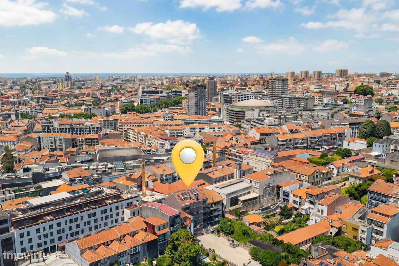 Apartamento T0 com Mezanino | Rua Alves da Veiga | Porto-23