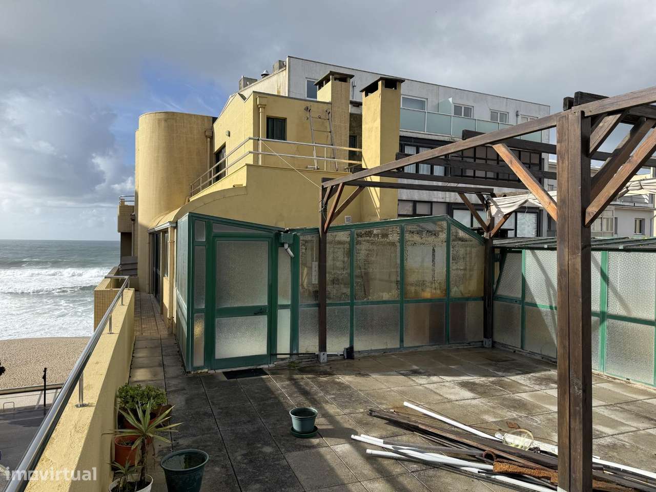 Apartamento T4 Duplex - Avenida dos Banhos (1ª Linha Mar)-6