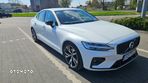 Volvo S60 B4 B R-Design - 3