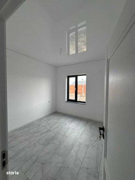 OCAZIE UNICA! APARTAMENT IN VILA! curte si intrare privata! - Imagine principală: 4/8