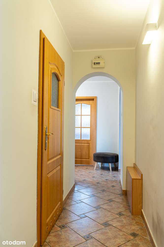 90 m² komfortu i światła – 4-pokoje na Złotej-18