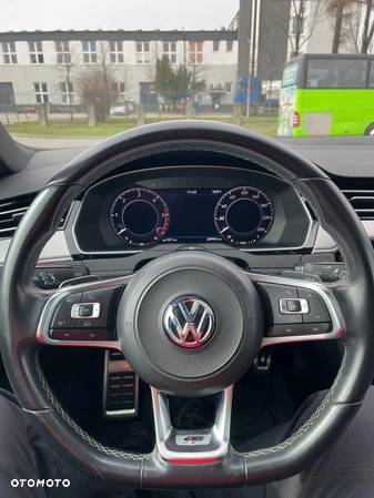 Volkswagen Arteon 2.0 TDI SCR R-Line DSG - 14