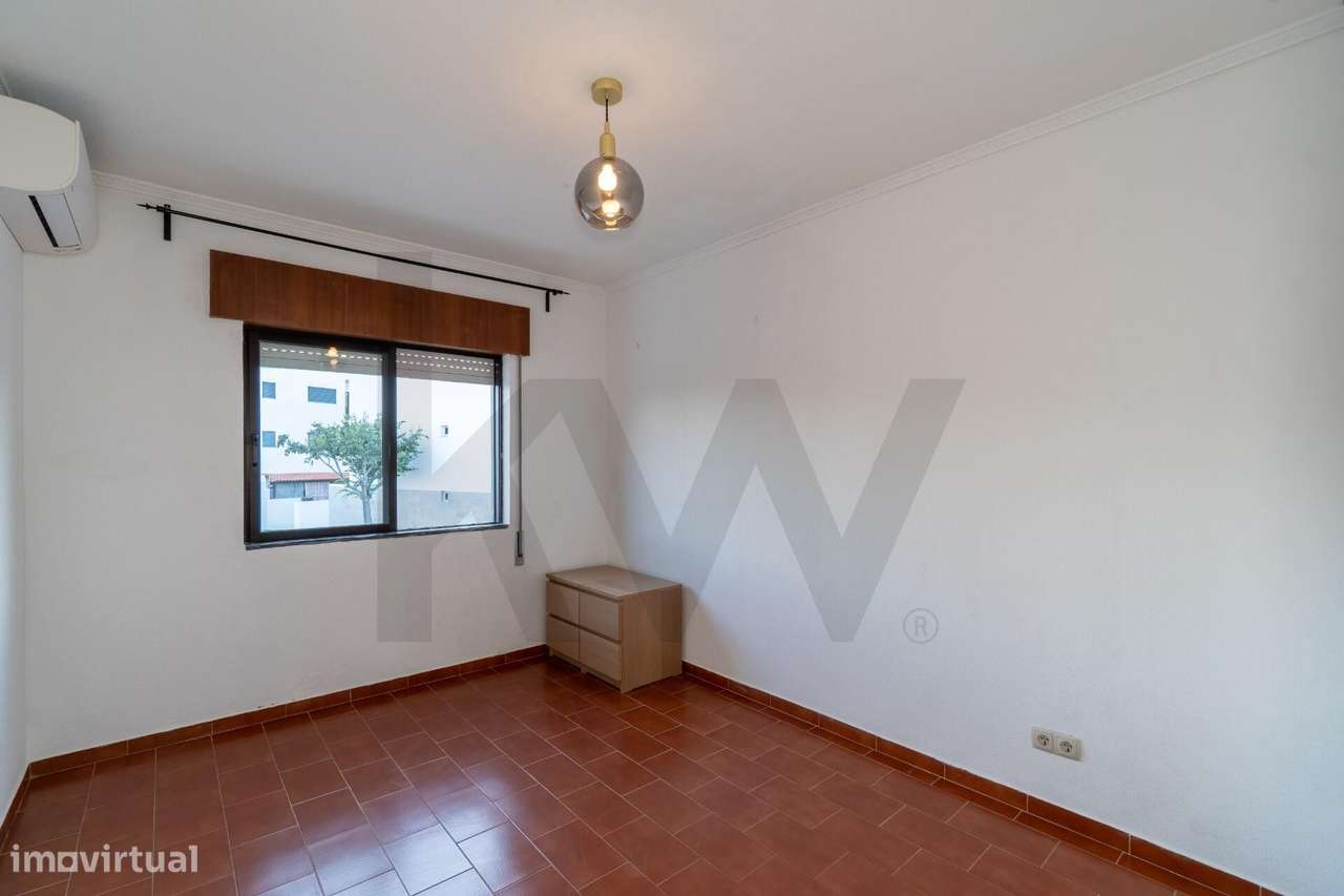 Apartamento T2 em Moncarapacho com Vista Mar – Excelente Oportunidade-13