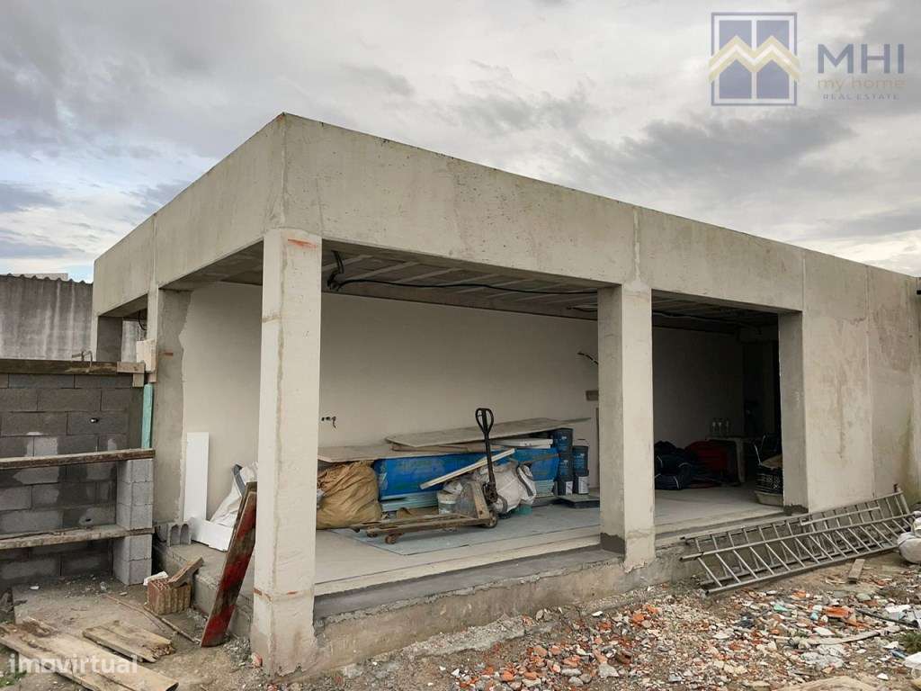 Moradias de Luxo T4 +1 a 500 metros da praia em Canidelo-51