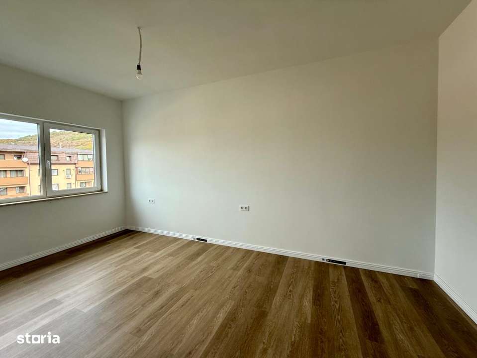 De vanzare apartament nou, finisat 3 camere, 74 mp. - Comuna Baciu - Imagine principală: 4/13