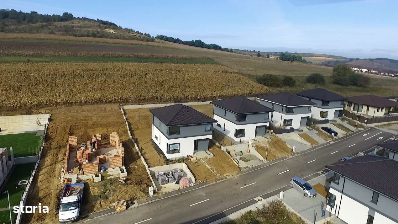 Casa individuala de vanzare in Corusu – finisata exterior, interior - Imagine principală: 4/14