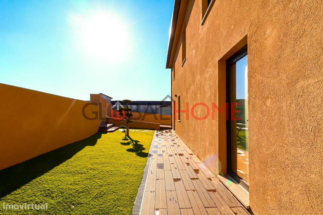 Moradia T3 Nova com 1000m² Terreno em Paços de Ferreira-5