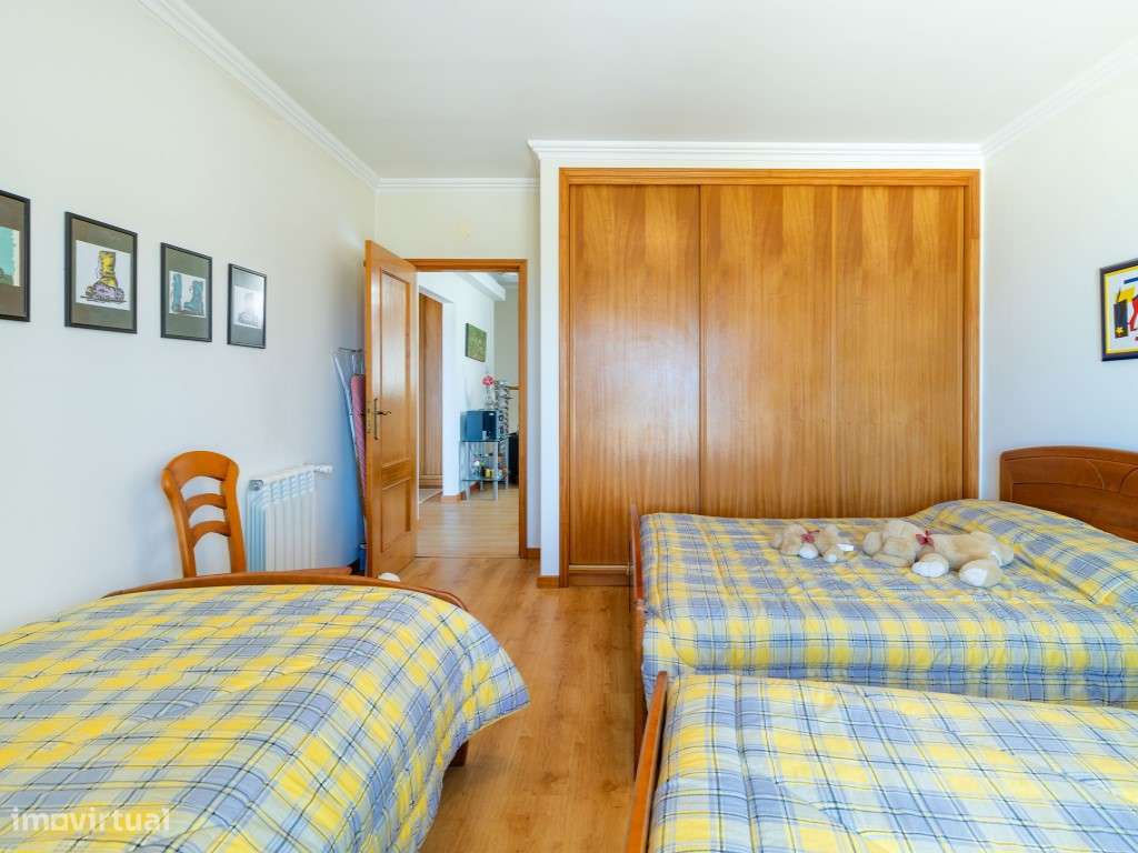 Moradia exclusiva com vista mar deslumbrante, piscina e localização...-39