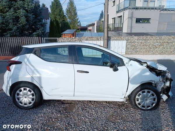 Nissan Micra 1.0 Visia - 10