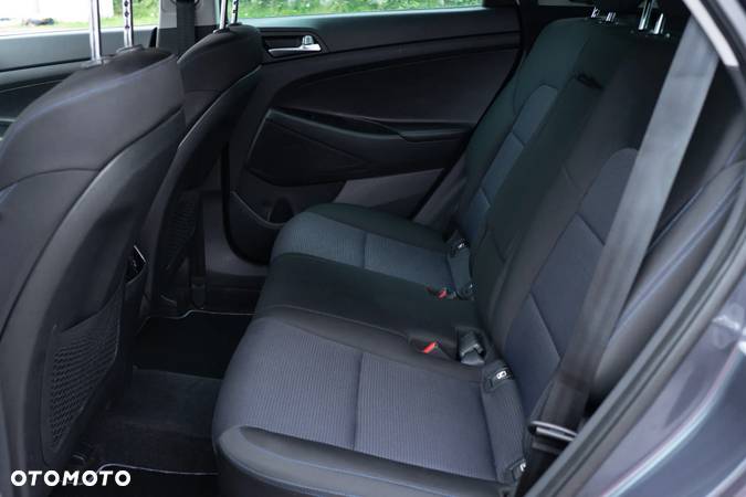 Hyundai Tucson 2.0 CRDI Comfort 4WD - 8