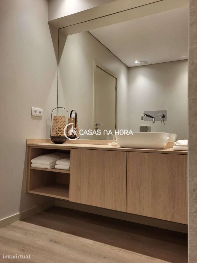 Apartamento totalmente remodelado e mobilado | Matosinhos Sul-23