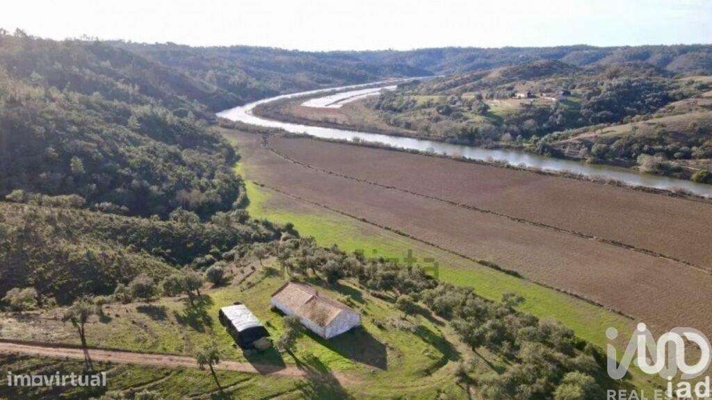 Terreno em São Salvador e Santa Maria de 210,00 m2 - Grande imagem: 5/30
