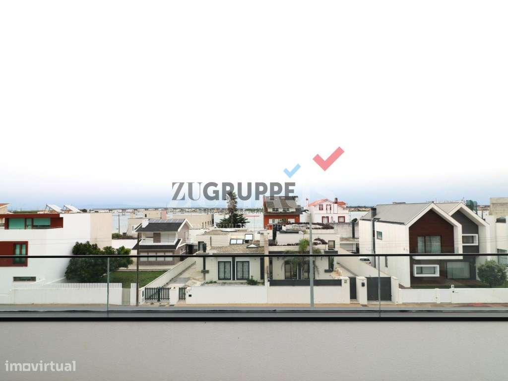 Apartamento T3 com terraço de 237 m2 com vistas Mar e Ria situado n...-0