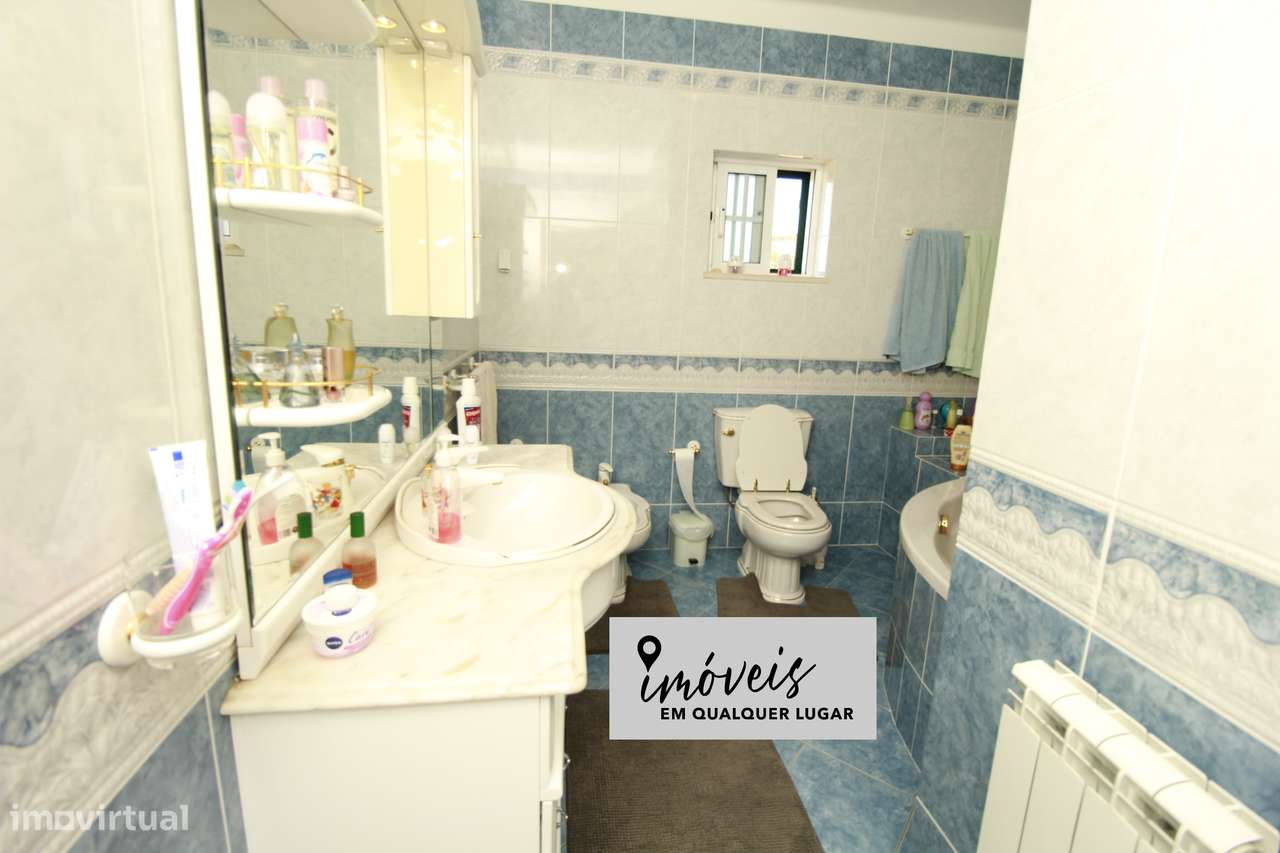 Moradia térrea com mais uma casa independente-16