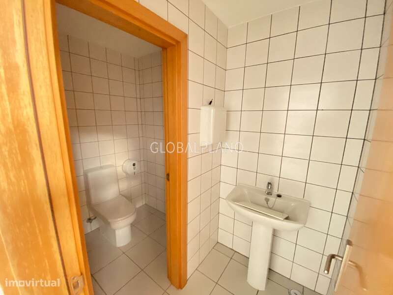 Loja no centro de Lagoa - Grande imagem: 5/5