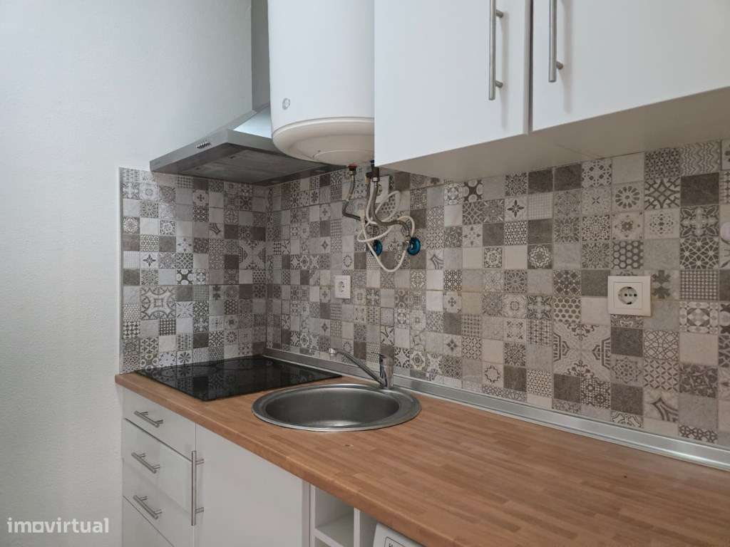 Apartamento de 2 assoalhadas no Bonfim-17