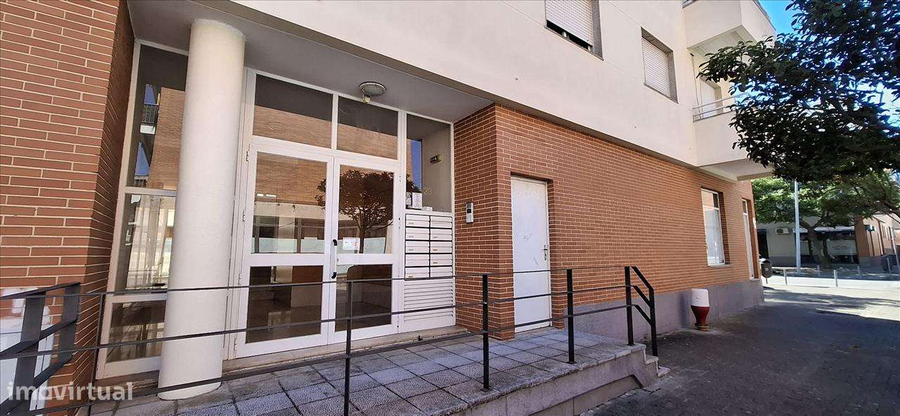 Apartamento T3 em Alhos Vedros, Moita - Grande imagem: 2/15