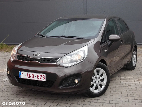 Kia Rio 1.2 Dream Team Edition - 15