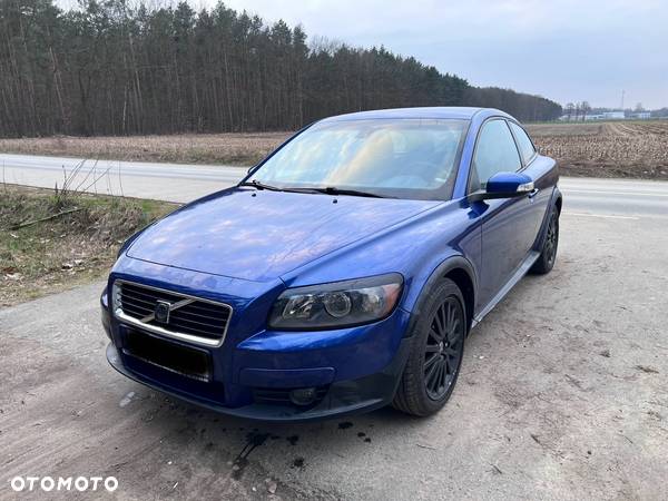 Volvo C30 2.0 Momentum - 1