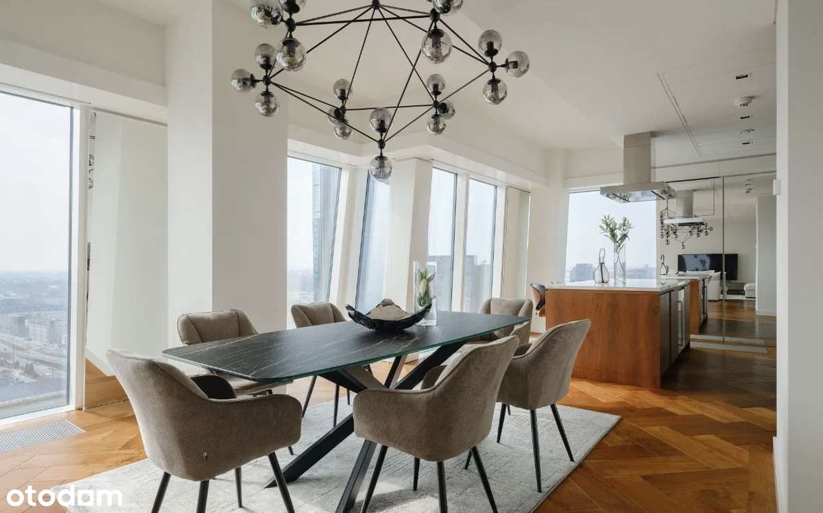 Czteropokojowy apartament z Złotej 44 - Pełny obrazek: 4/11