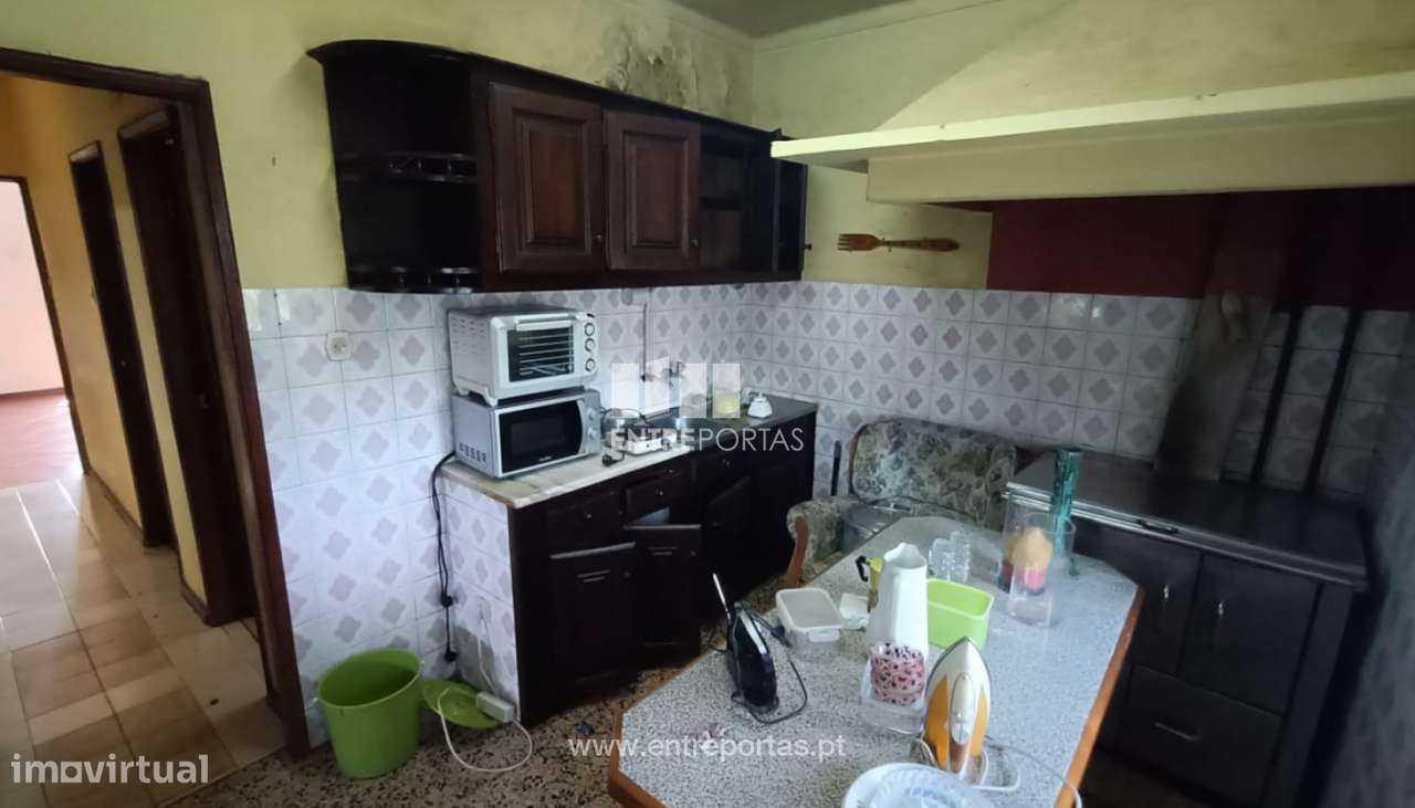 Venda de moradia V2 p/ restauro, Vitorino das Donas, Ponte de Lima - Grande imagem: 5/30