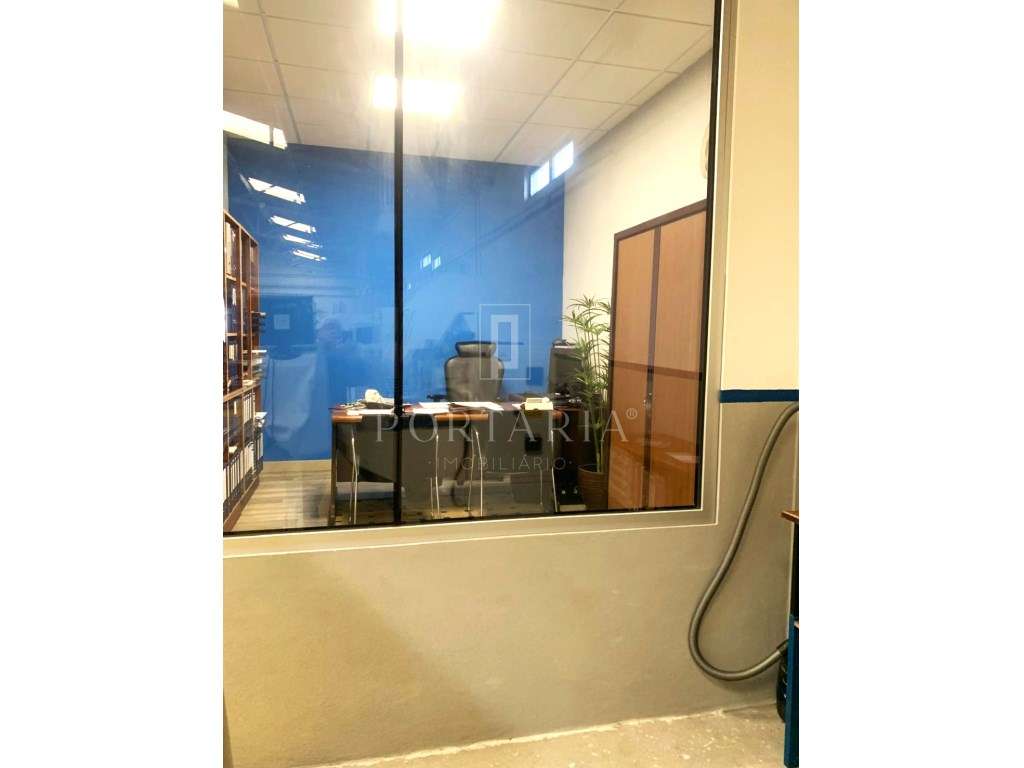 Venda de Empresa de Caixilharia + Pavilhão Industrial, Palhaça - Ol... - Grande imagem: 2/17