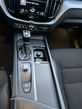 Volvo XC 60 D4 AWD Geartronic Momentum - 8