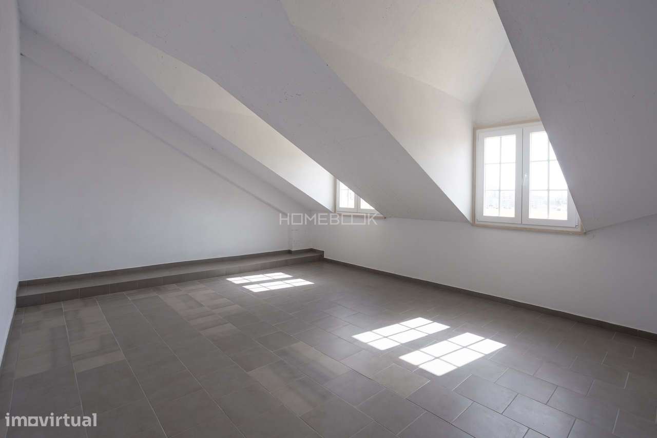 Apartamento T2 na Damaia de Cima-11