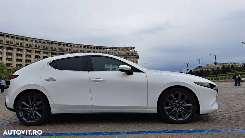 Mazda 3 e-Skyactiv G150 MHEV Plus - 1