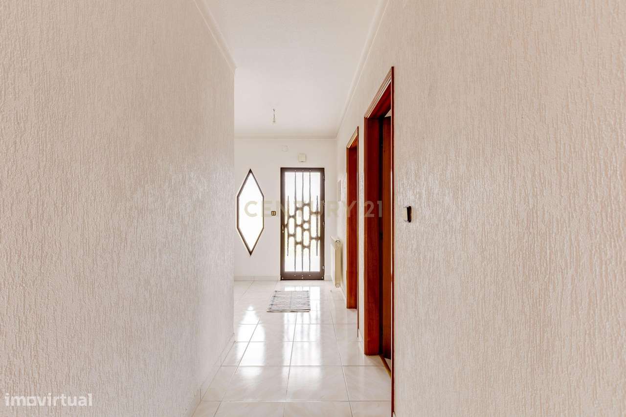 Encantadora Moradia T3 em Louriçal, Pombal-14